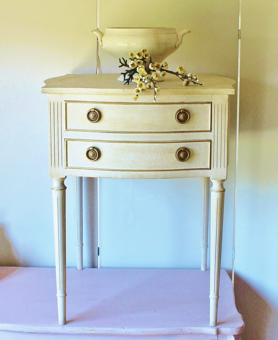 George III Style "Gustavian Painted" 2 Drawer Side Table/Bedside Table/Chest - Image 5