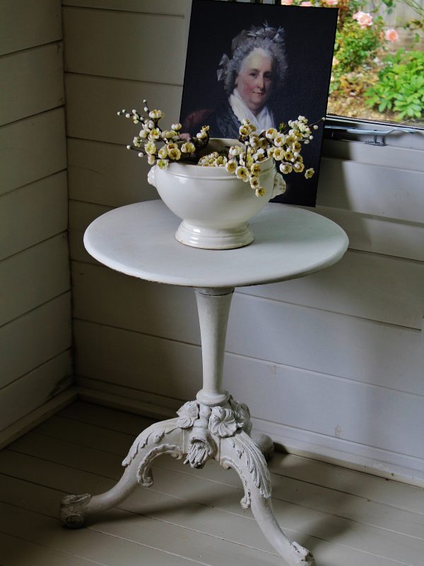 Pretty Antique Carved Wood Painted "Swedish White" Pedestal/Wine/Side Table