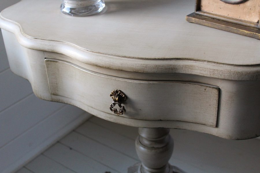 Super Quirky "Artisan French Grey Painted" Console/Pedestal Side/Hall Table - Image 5