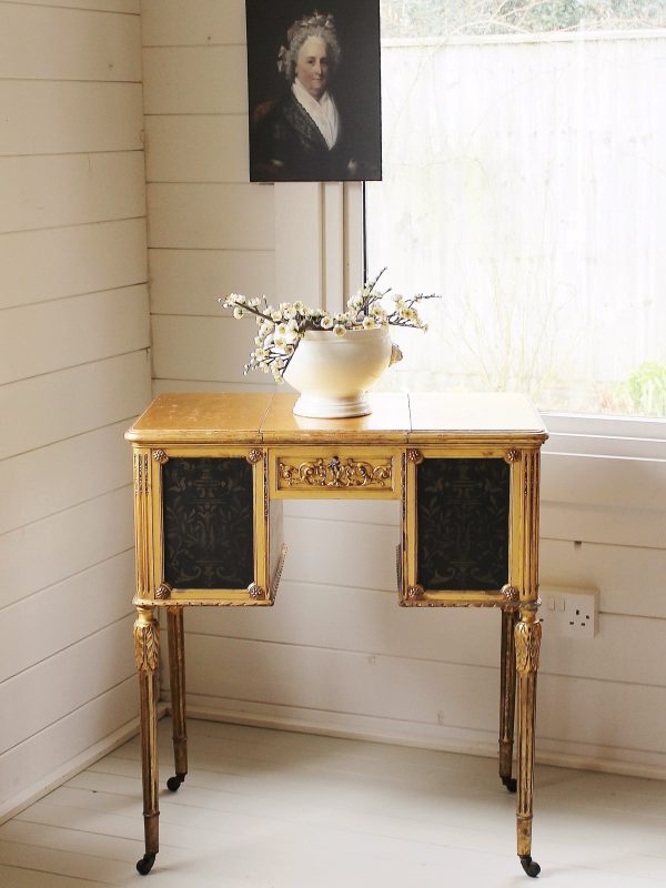 Antique French Gesso & Gold Leaf Mirrored Vanity/Dressing Table with Fluted Legs