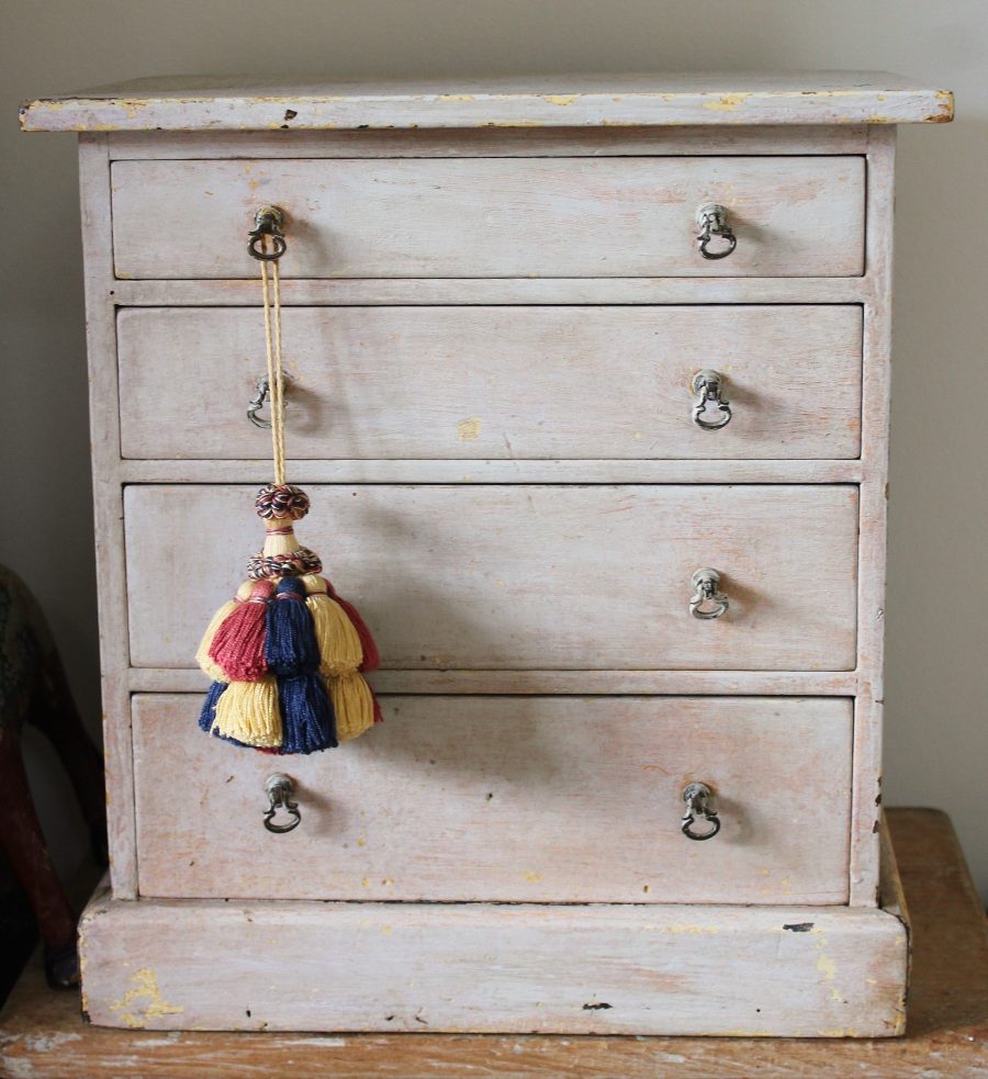 Characterful Vintage Painted Miniature Chest of Drawers/Jewellery/Trinket Box - Image 2