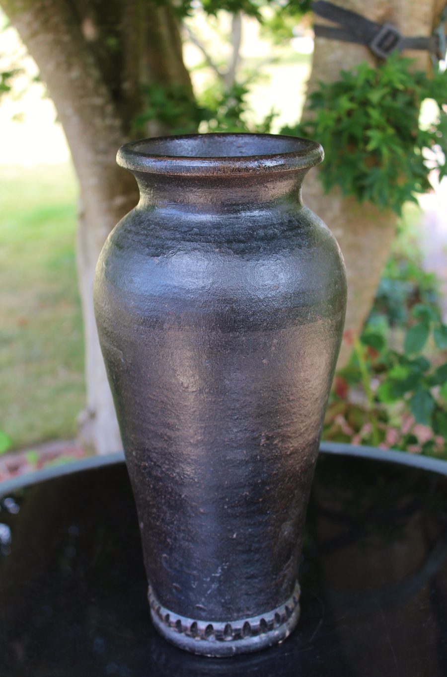 Tall Collectable/Decorative Charcoal/Black Ethnic/African Style Vase/Pot - Image 3